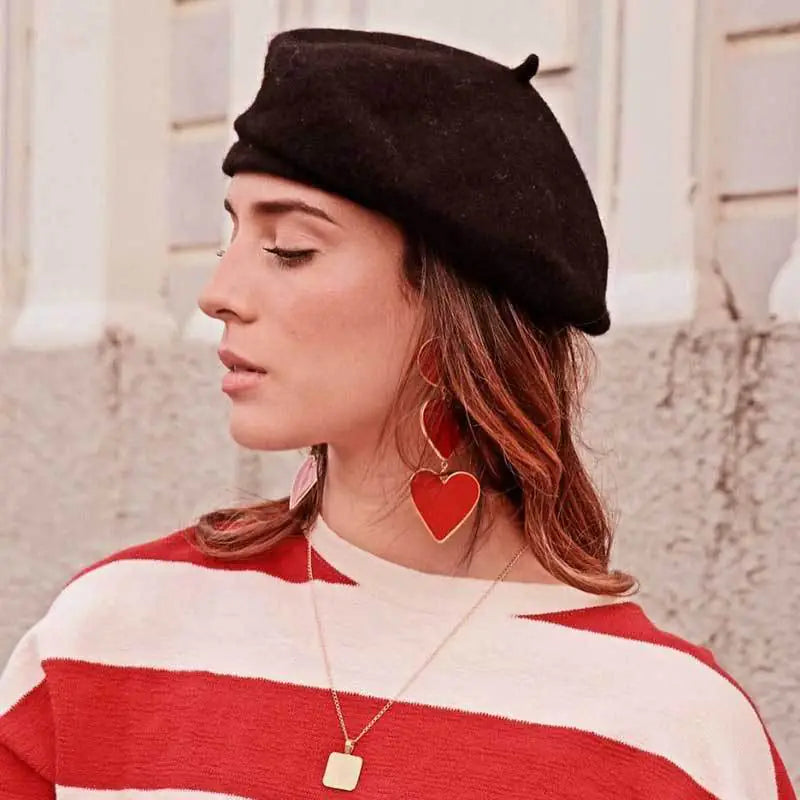 2 boucles d'oreilles coeur rouge